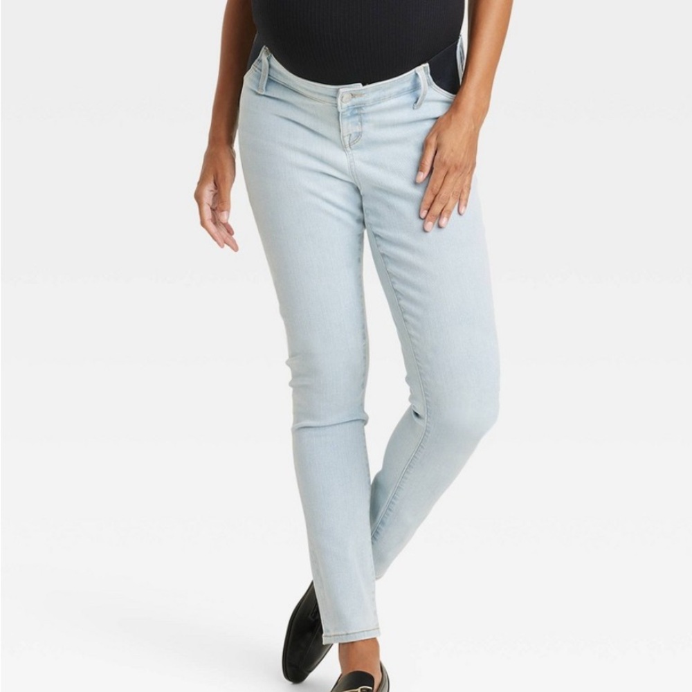 Under Belly Skinny Maternity Jeans-Light Wash SZ: 6: High Rise, Ankle Length